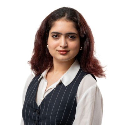 What It Really Takes to Get a Training Contract At a Top Law Firm as an International Student – Suhana Sharma’s Story
